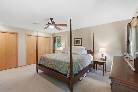 950 Kyle Drive NE Iowa City IA 52240