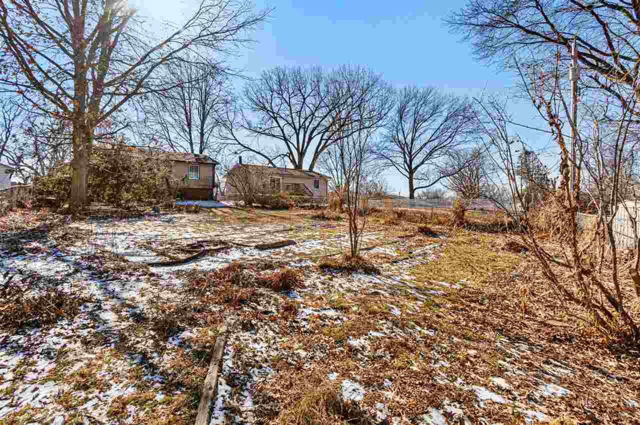 1532 Tracy Lane Iowa City IA 52240