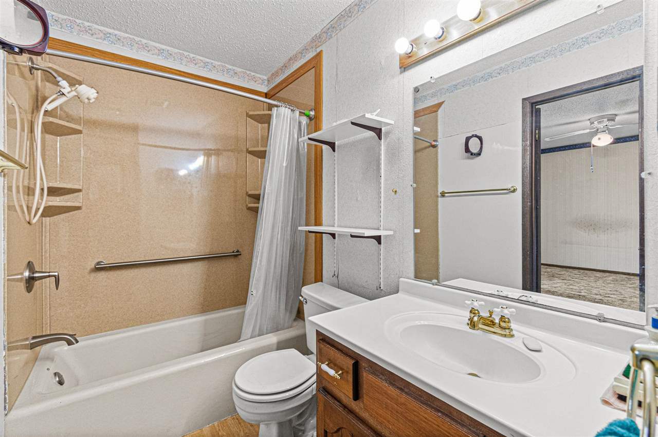 1532 Tracy Lane Iowa City IA 52240
