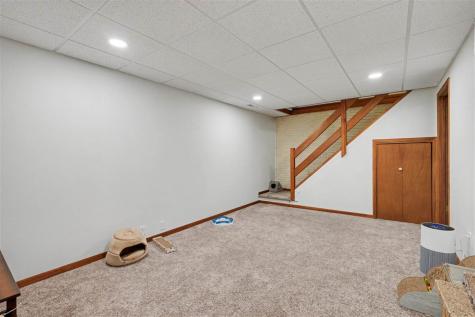 1417 Burns Avenue Iowa City IA 52240
