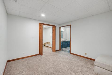 1417 Burns Avenue Iowa City IA 52240