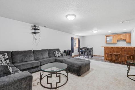 415 Fox Run North Liberty IA 52317