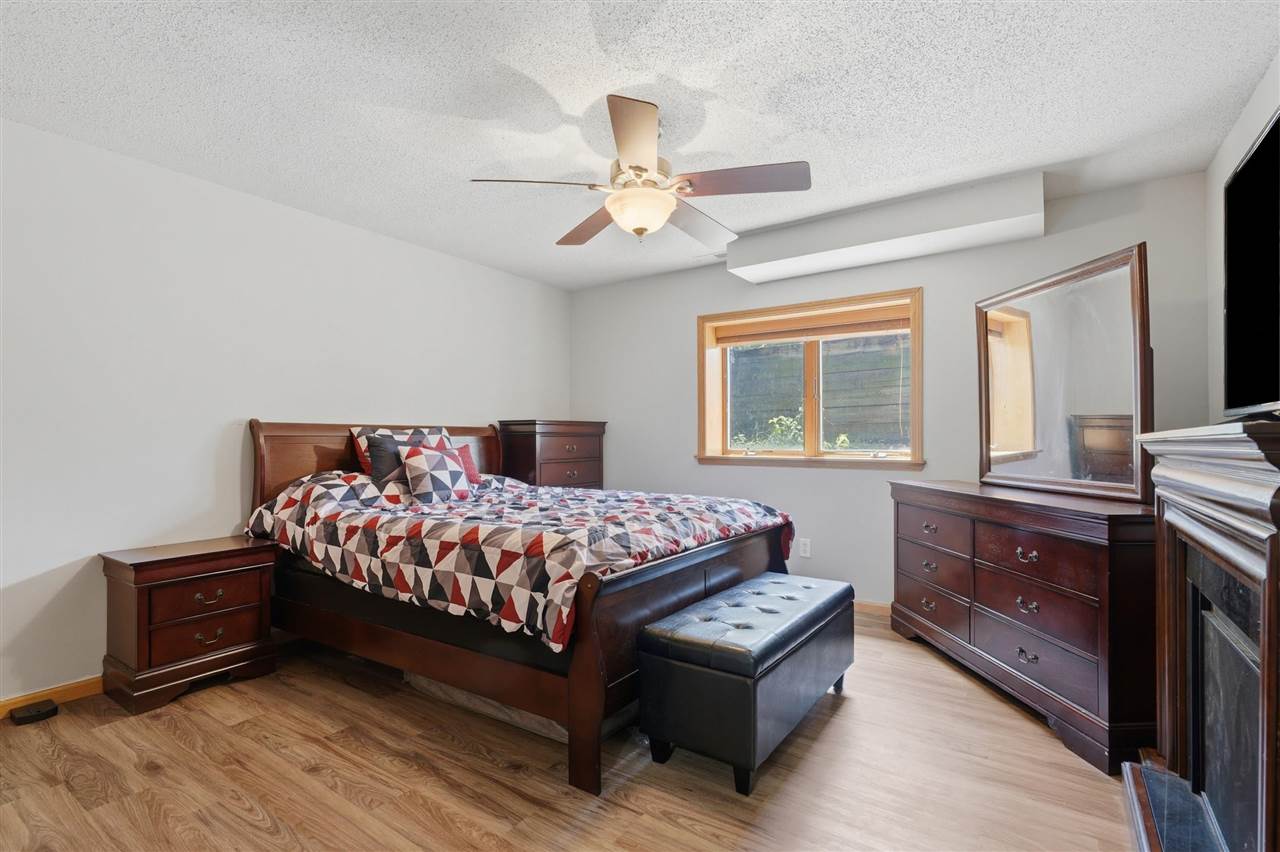 415 Fox Run North Liberty IA 52317