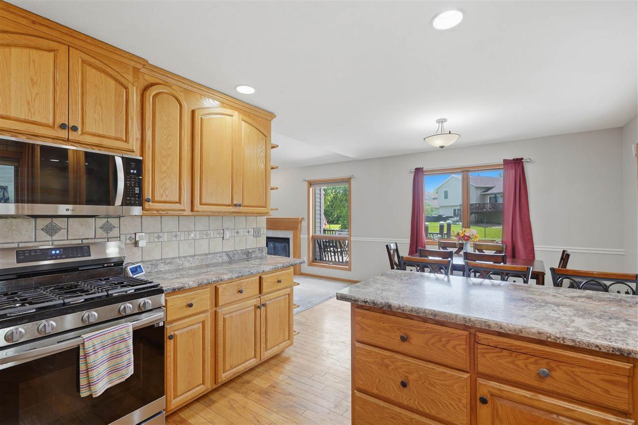415 Fox Run North Liberty IA 52317