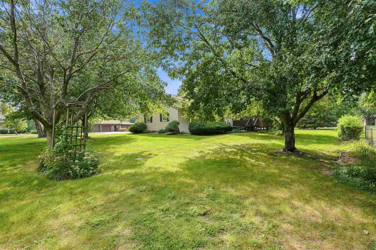 1302 E Harrison Street Washington IA 52353