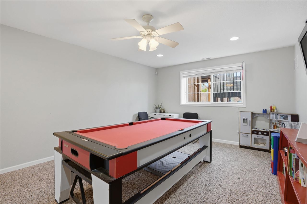 304 Village Square Columbus Junction IA 52738