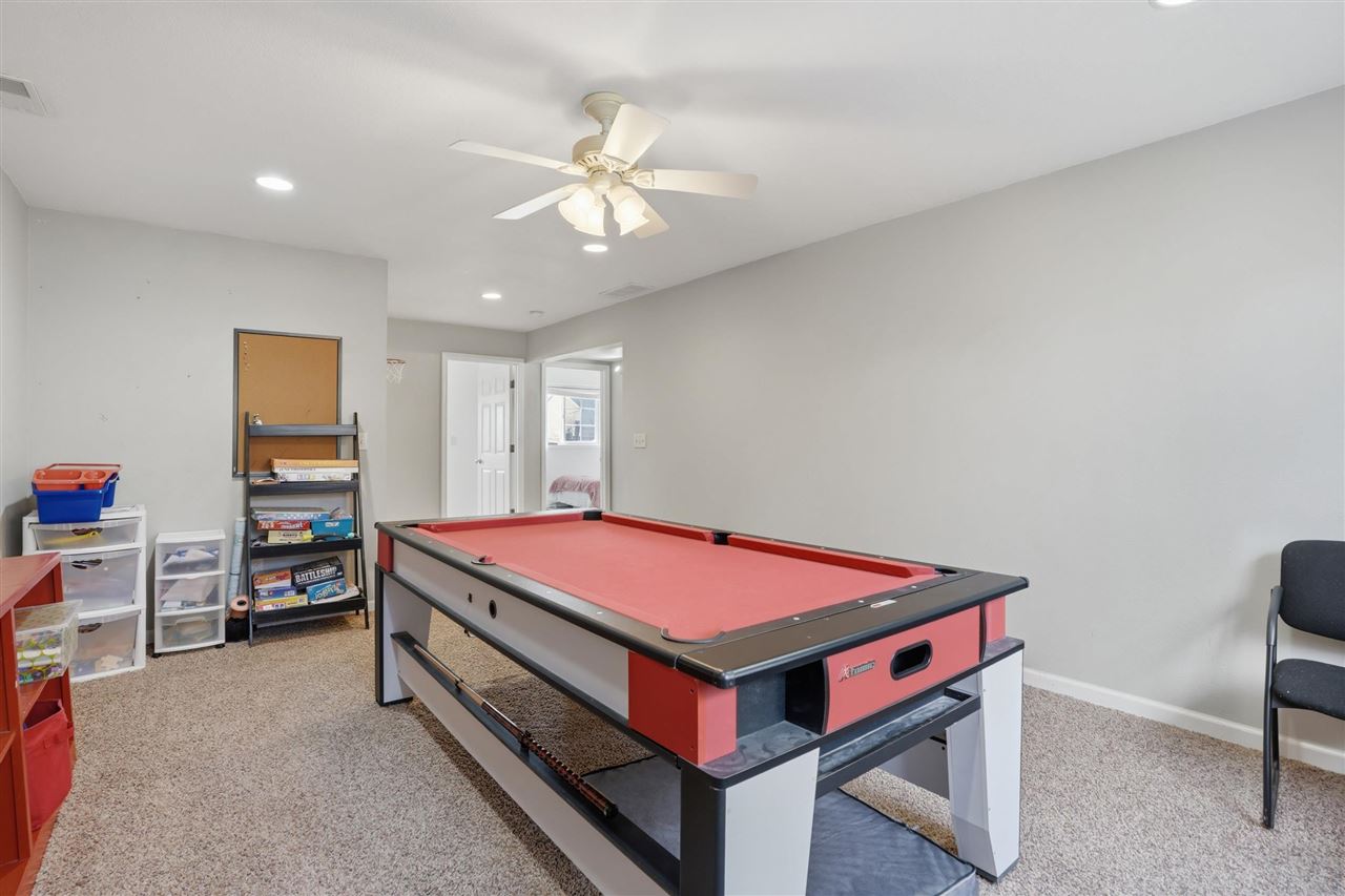 304 Village Square Columbus Junction IA 52738