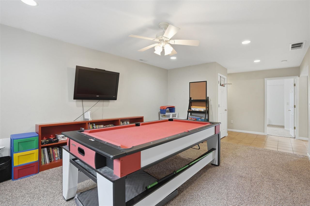 304 Village Square Columbus Junction IA 52738