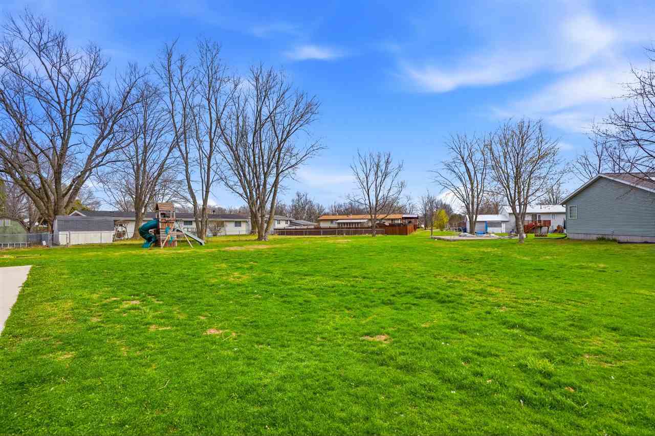 304 Village Square Columbus Junction IA 52738