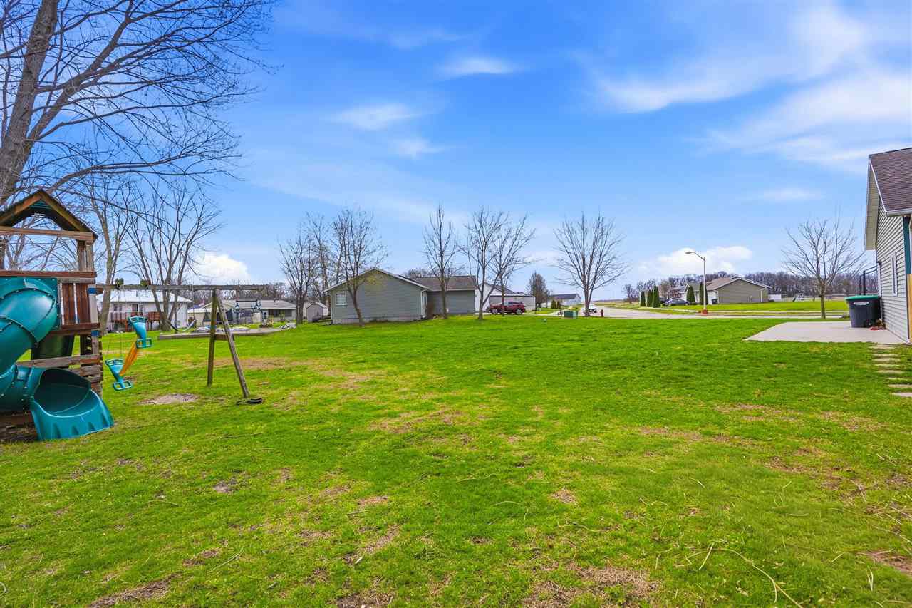 304 Village Square Columbus Junction IA 52738