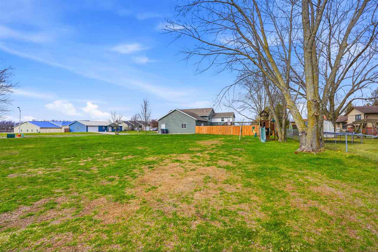 304 Village Square Columbus Junction IA 52738
