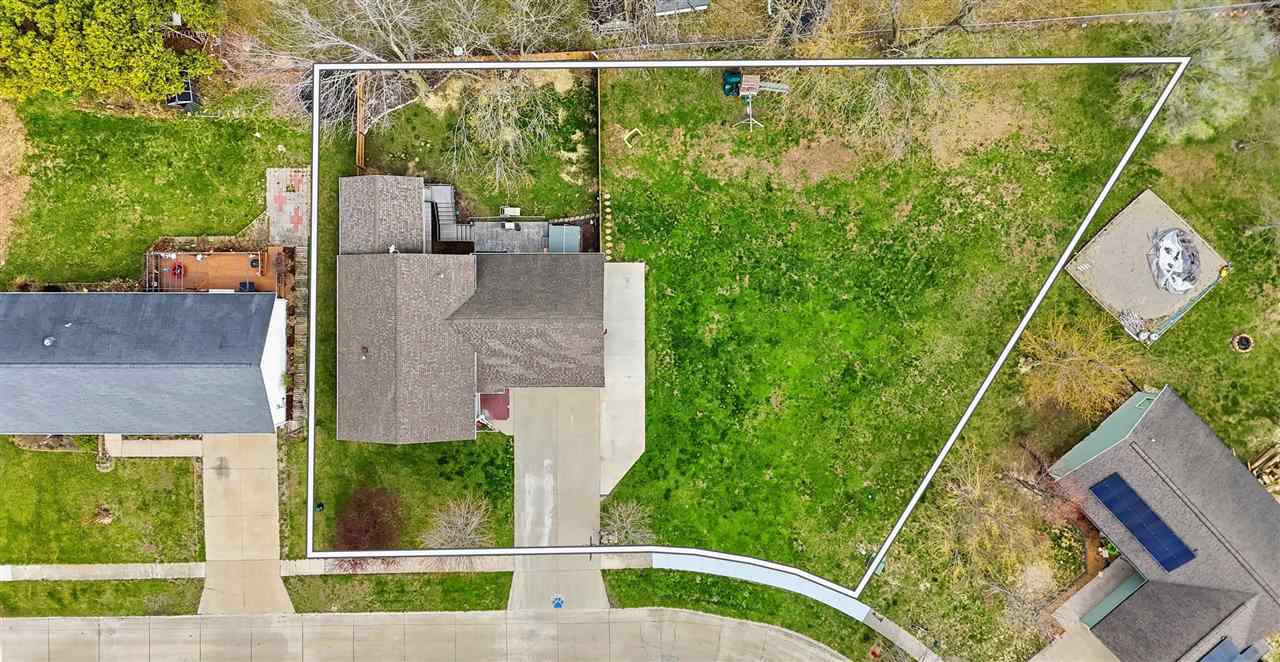 304 Village Square Columbus Junction IA 52738