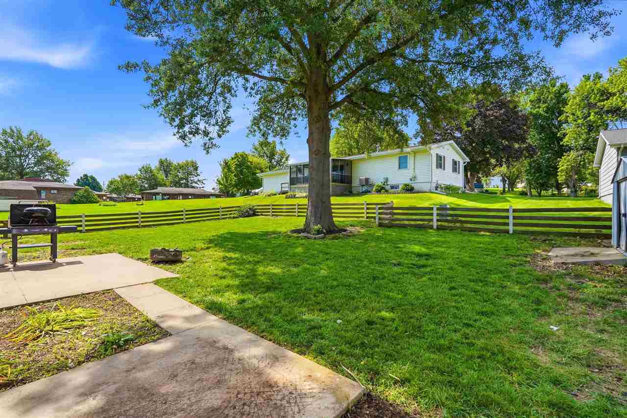 103 Valley Williamsburg IA 52361