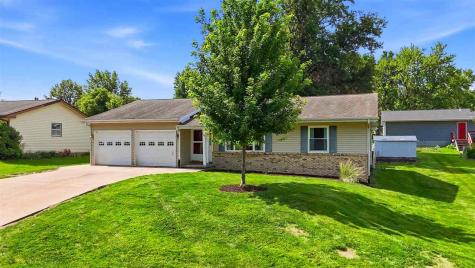 103 Valley Williamsburg IA 52361