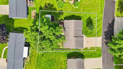 103 Valley Williamsburg IA 52361
