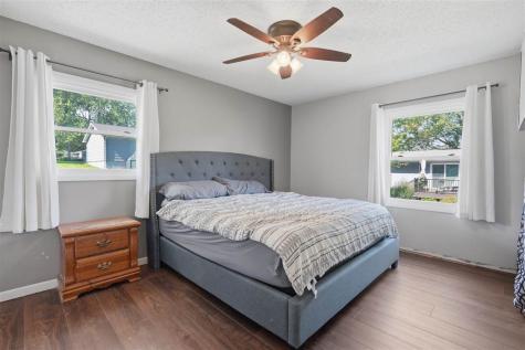 103 Valley Williamsburg IA 52361