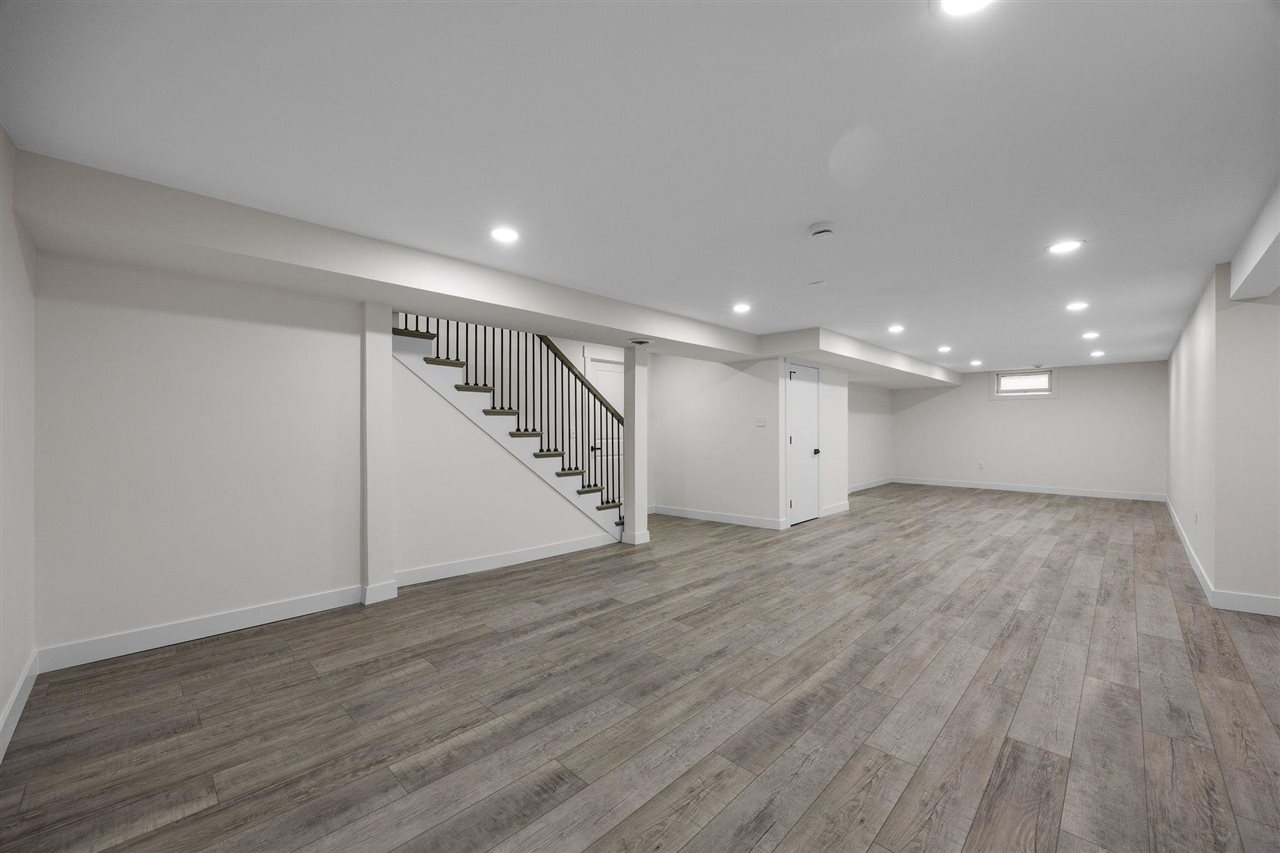 1244 Circle Drive Dewitt IA 52742