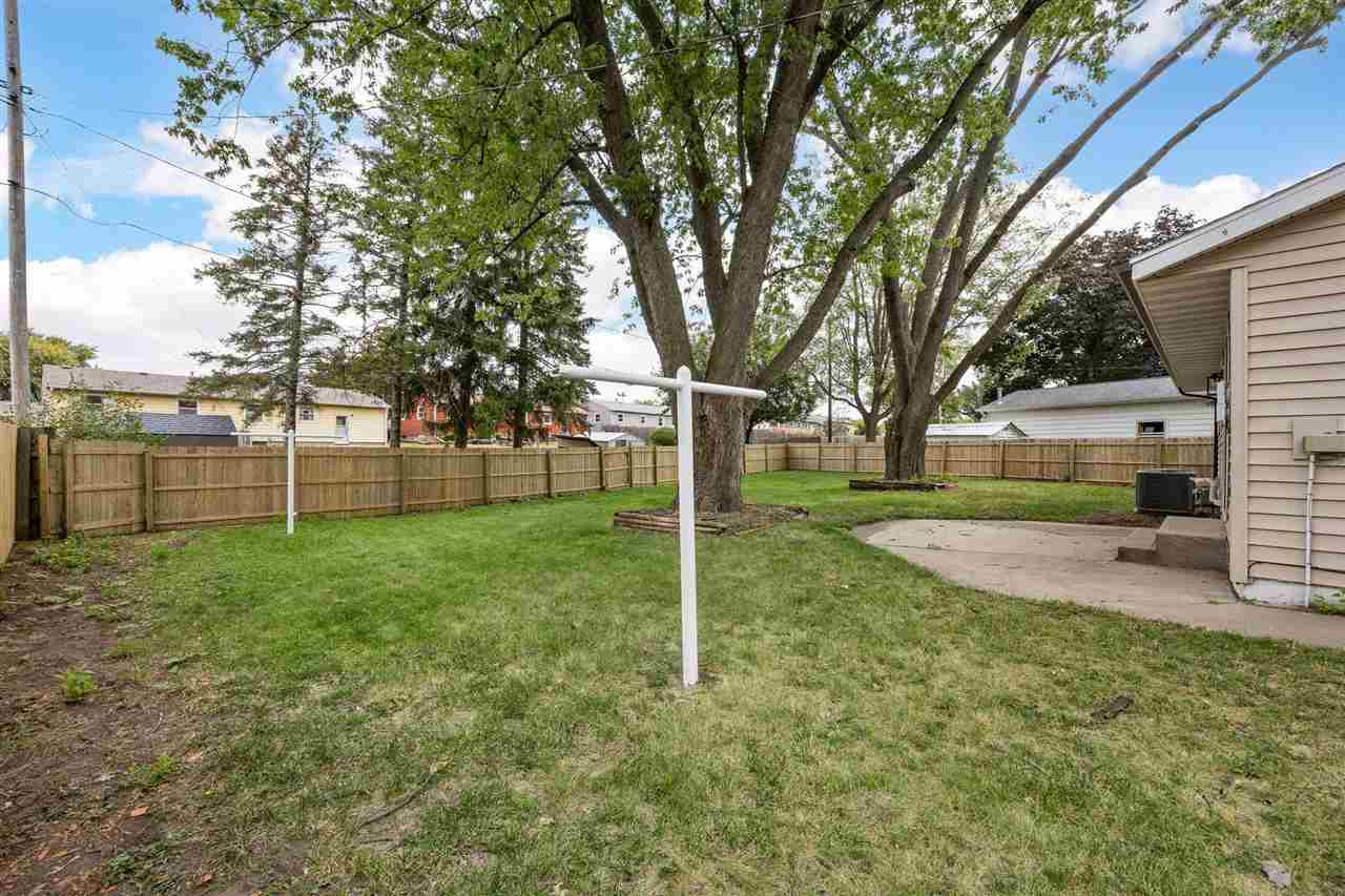 1244 Circle Drive Dewitt IA 52742