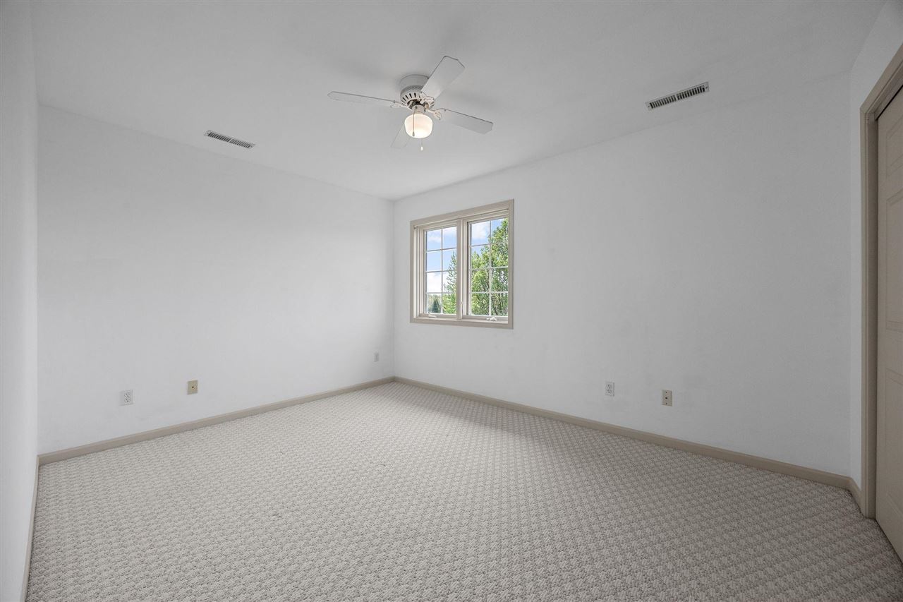 2823 120th Street NE Swisher IA 52338