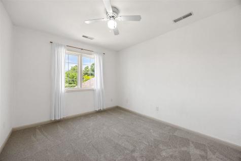 2823 120th Street NE Swisher IA 52338