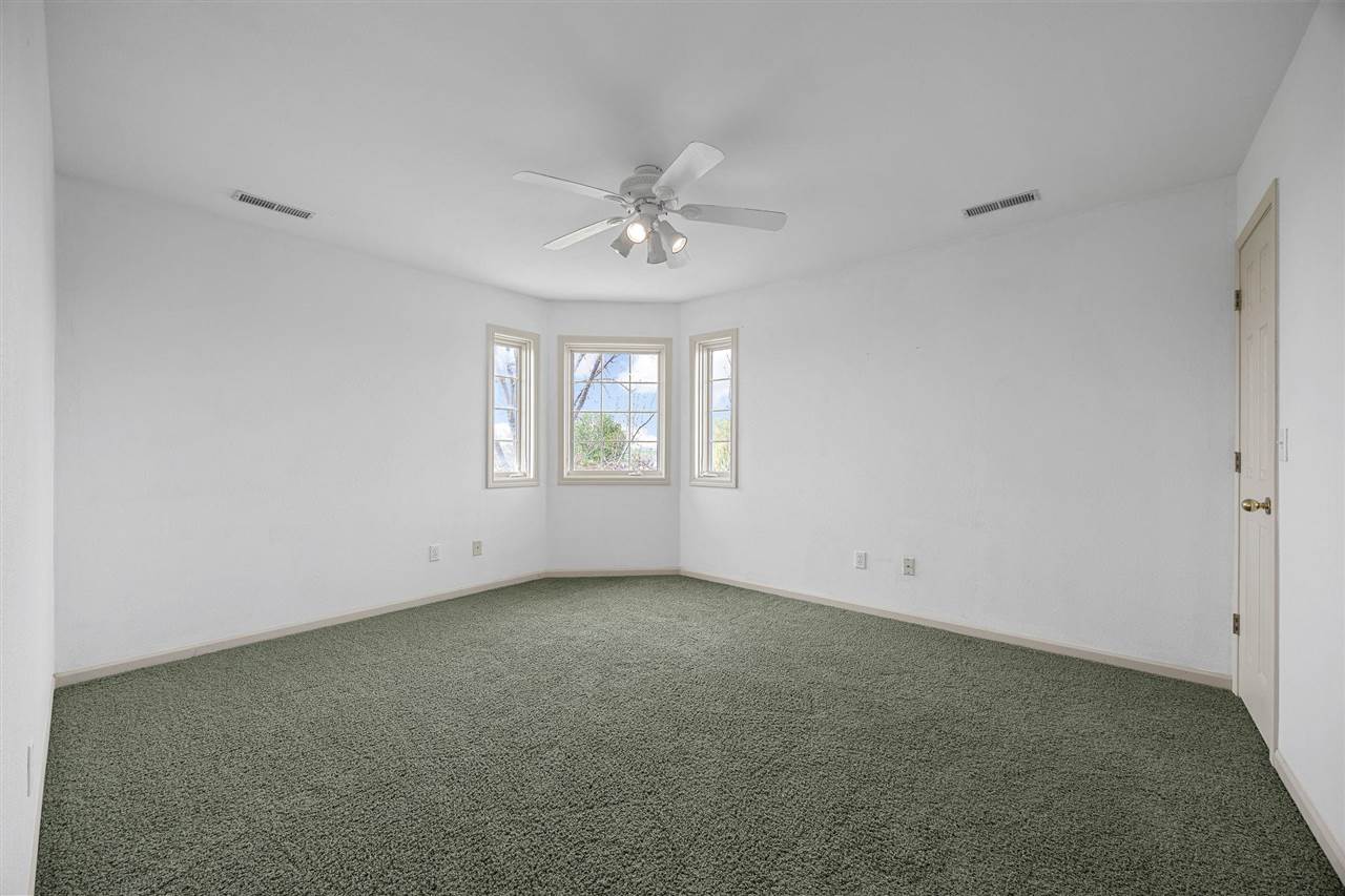 2823 120th Street NE Swisher IA 52338