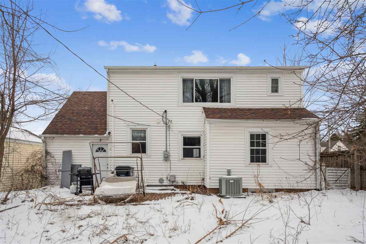 198 Forest Drive SE Cedar Rapids IA 52403