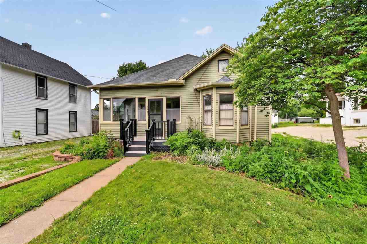709 N Calhoun Street West Liberty IA 52776
