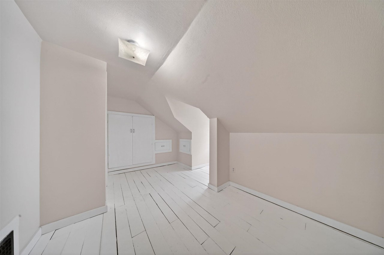 709 N Calhoun Street West Liberty IA 52776