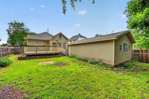 709 N Calhoun Street West Liberty IA 52776