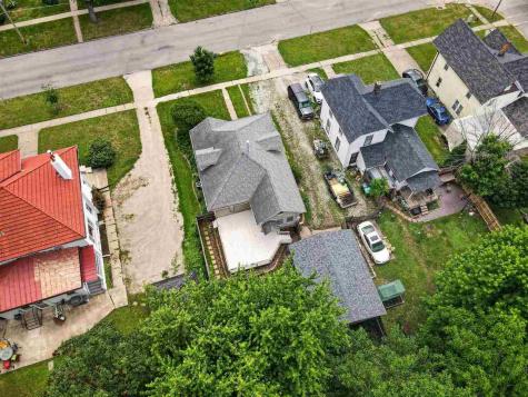 709 N Calhoun Street West Liberty IA 52776