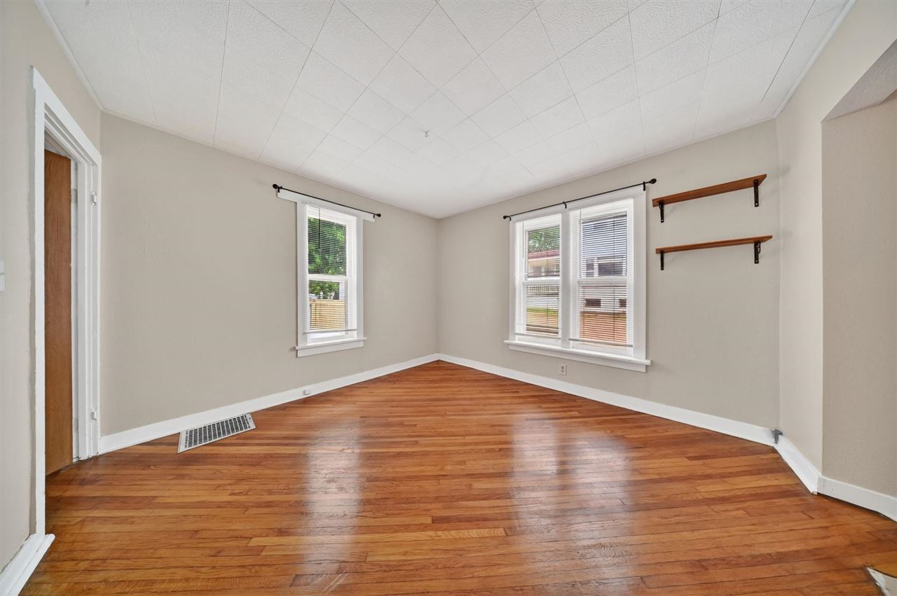 709 N Calhoun Street West Liberty IA 52776