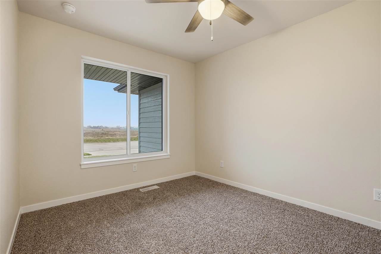 1902 Croell Avenue Tiffin IA 52340