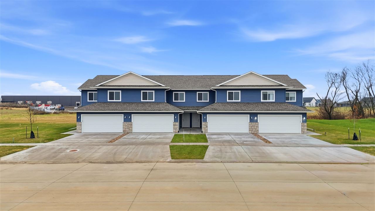 1902 Croell Avenue Tiffin IA 52340