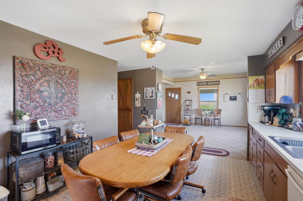 2762 F52 Trail Parnell IA 52325