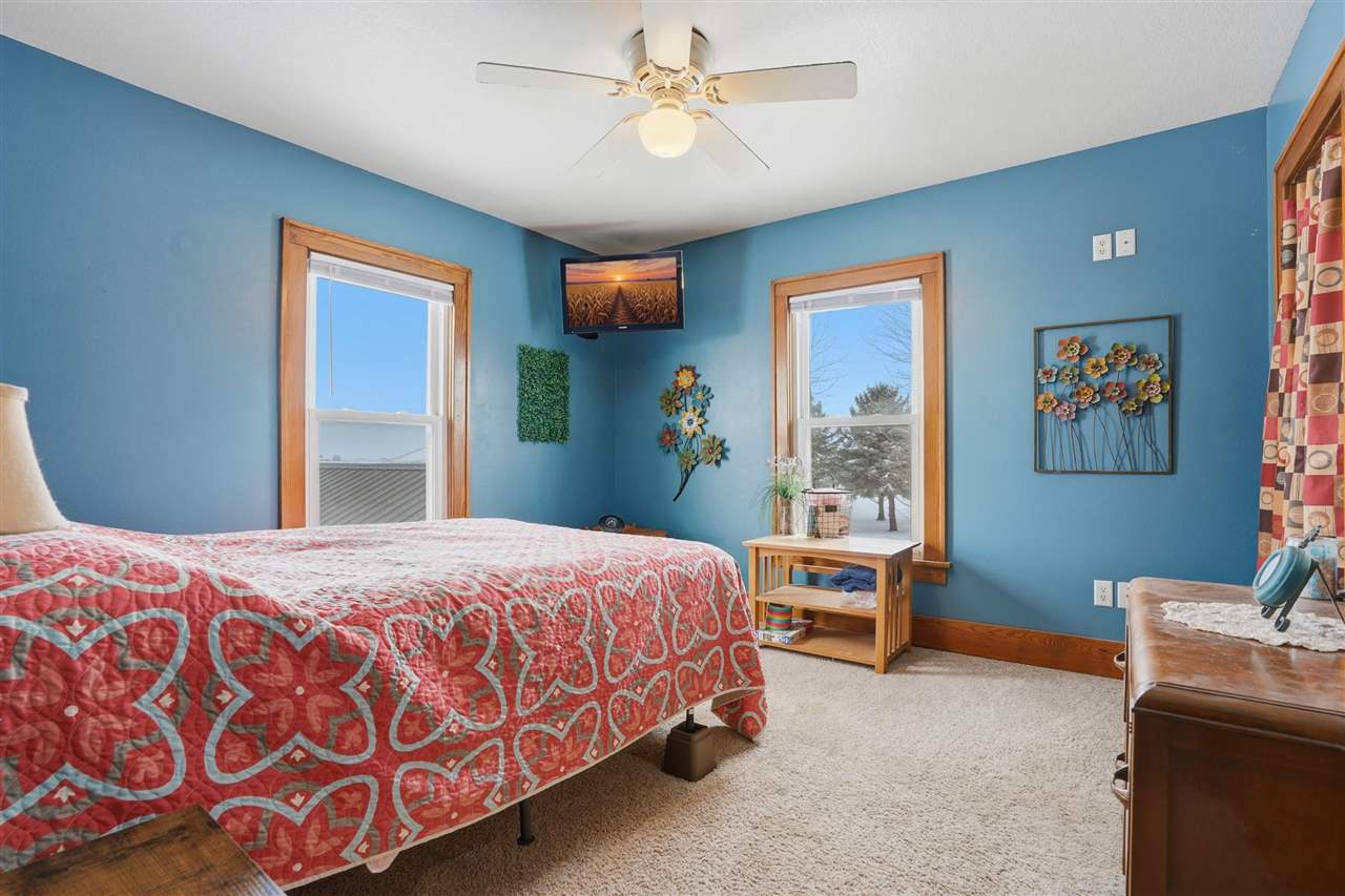 2762 F52 Trail Parnell IA 52325