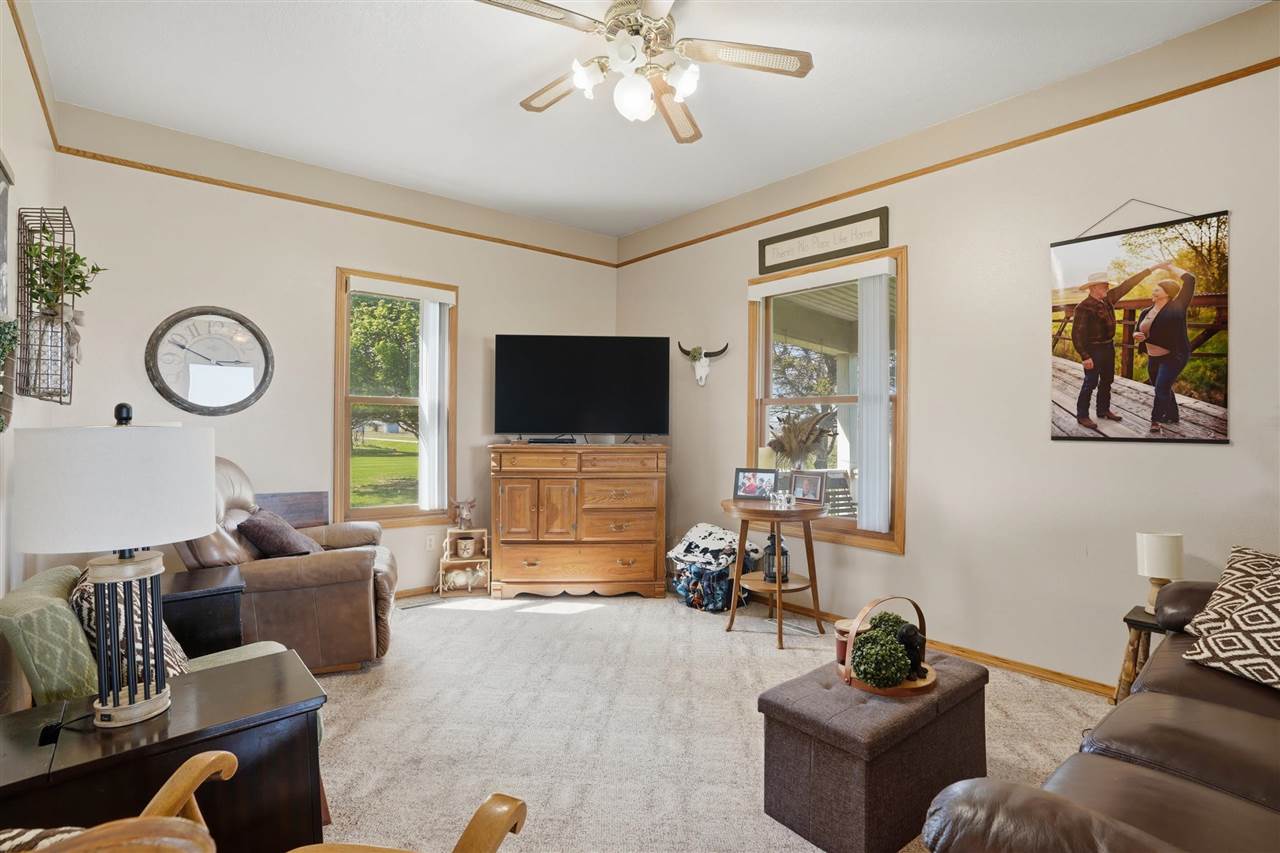 2762 F52 Trail Parnell IA 52325