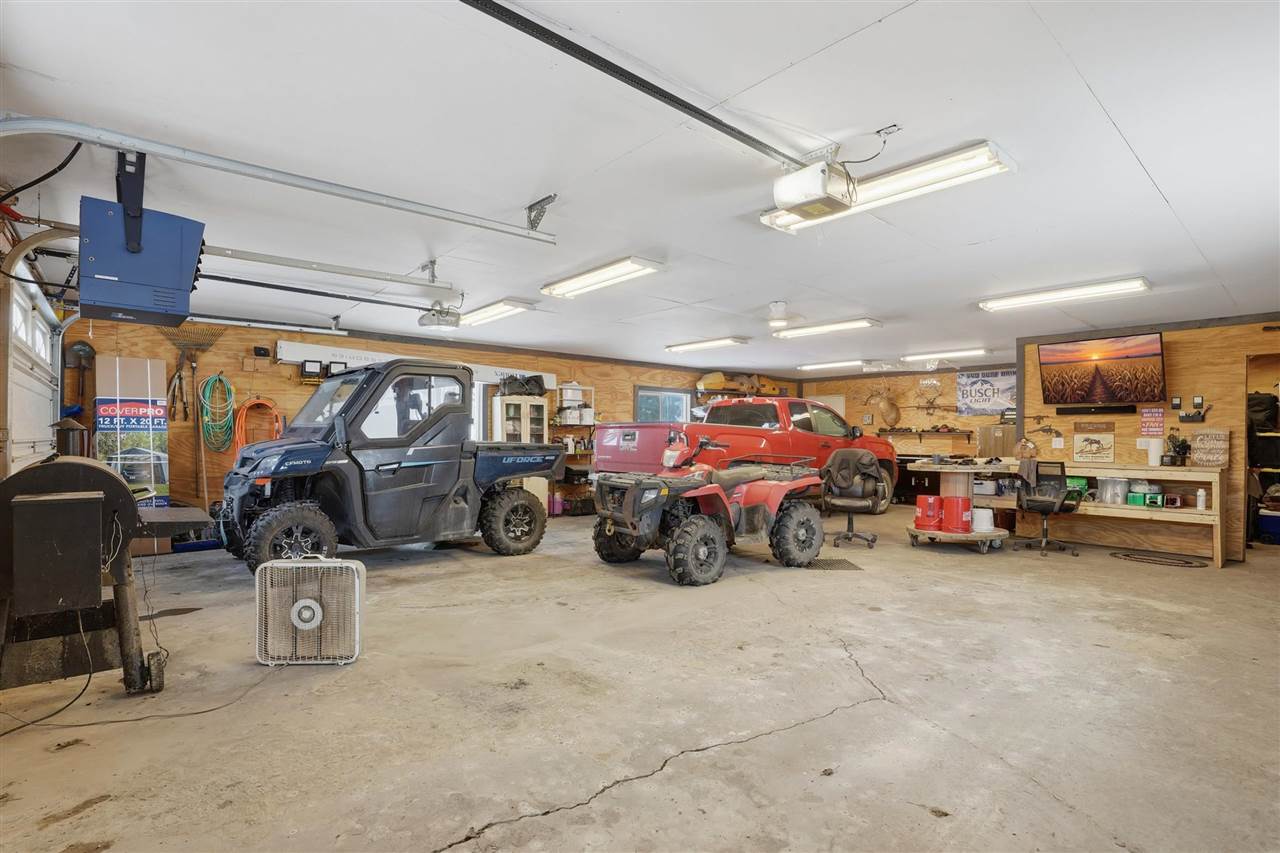 2762 F52 Trail Parnell IA 52325