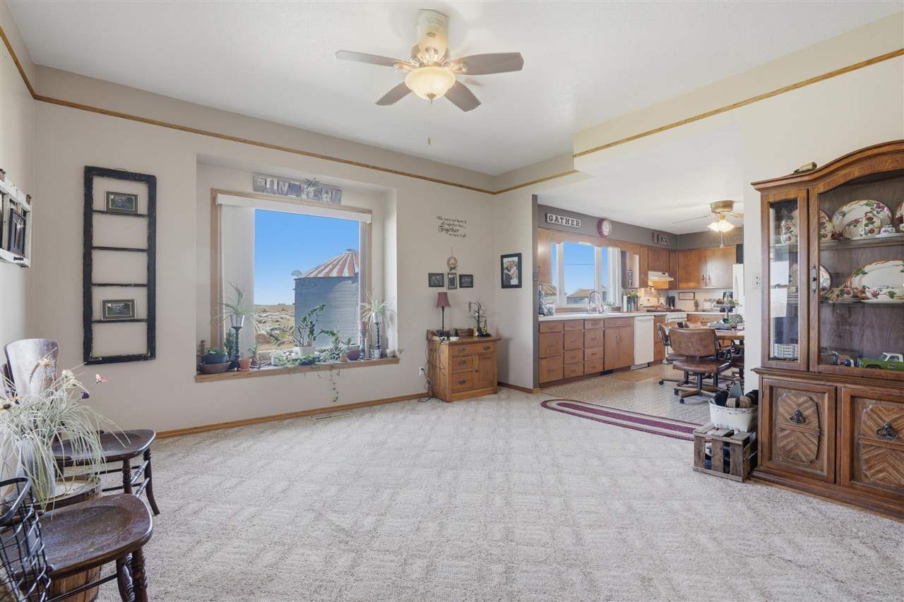 2762 F52 Trail Parnell IA 52325