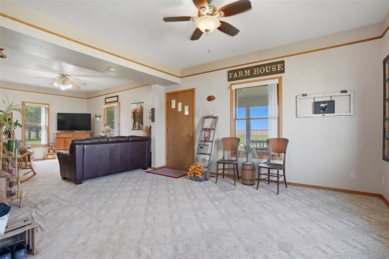 2762 F52 Trail Parnell IA 52325