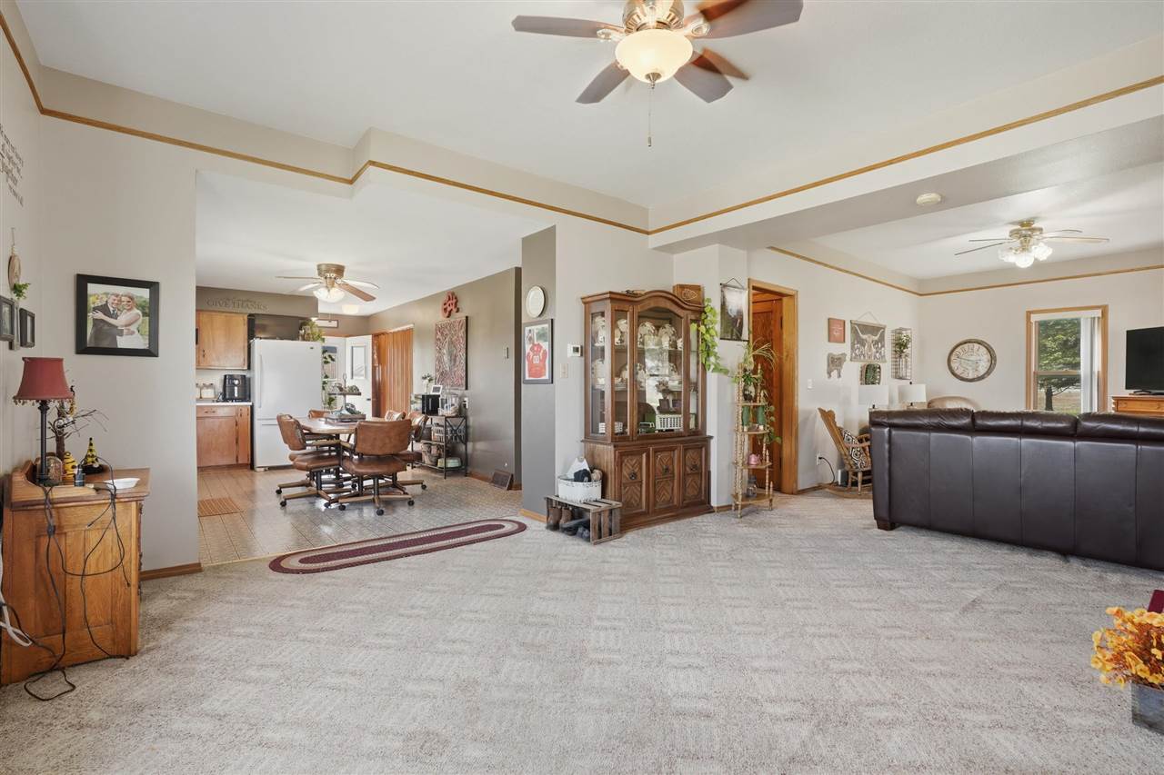 2762 F52 Trail Parnell IA 52325