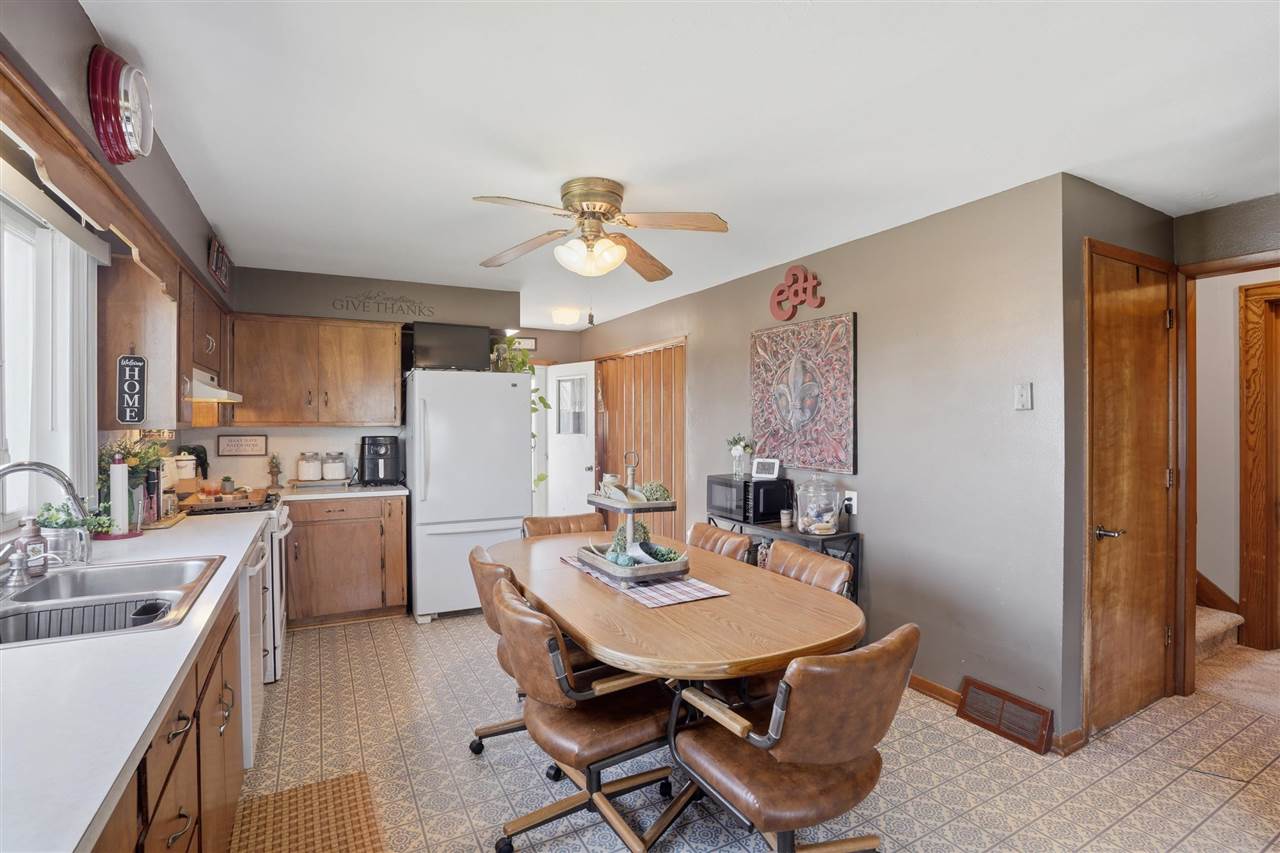 2762 F52 Trail Parnell IA 52325