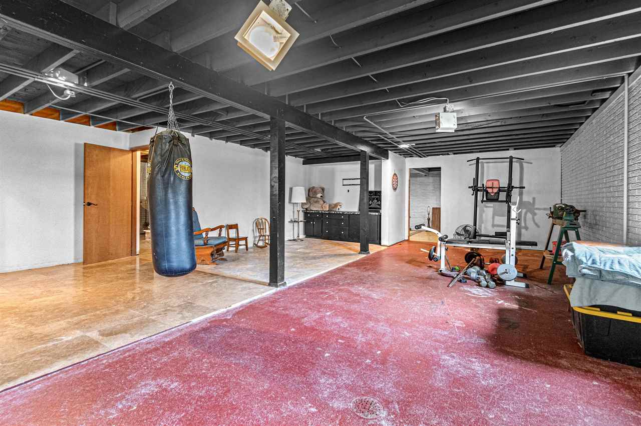 2520 Potomac Drive Iowa City IA 52245