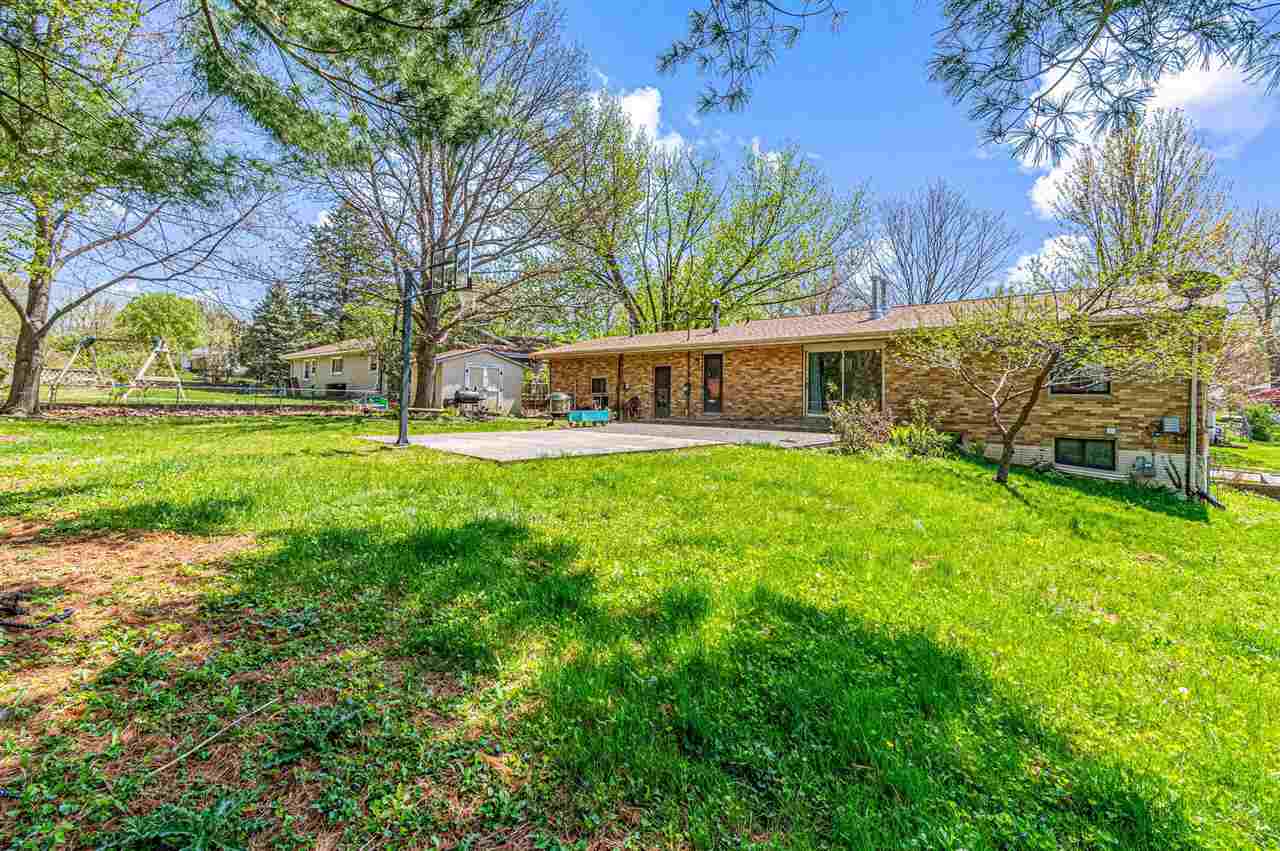 2520 Potomac Drive Iowa City IA 52245