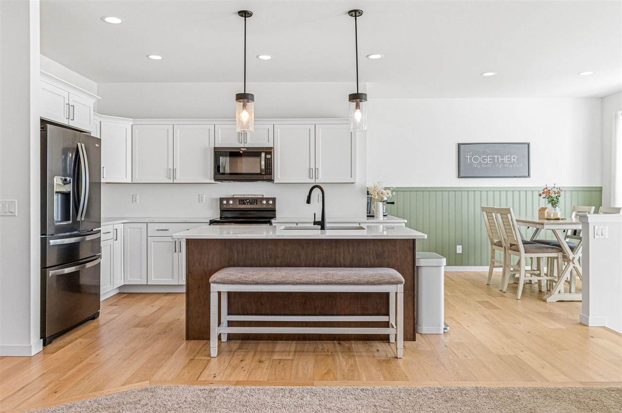 801 Old Mill Lane Solon IA 52333