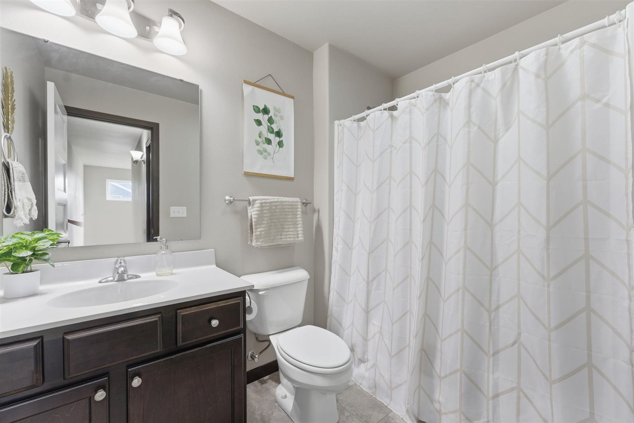 617 Dakota Avenue Tiffin IA 52340