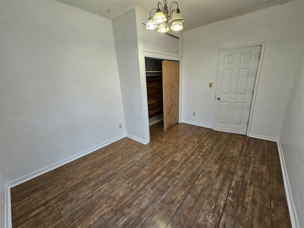 811 S 5th Street Fairfield IA 52556