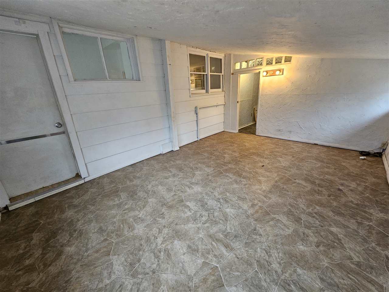 811 S 5th Street Fairfield IA 52556