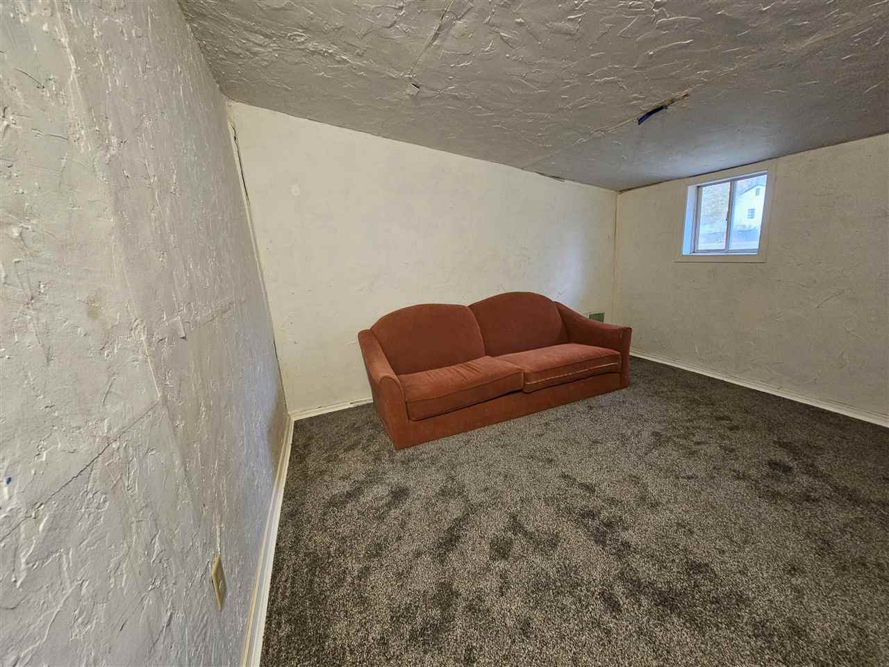 811 S 5th Street Fairfield IA 52556