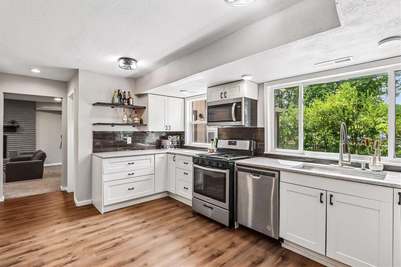 704 14th Avenue Coralville IA 52241