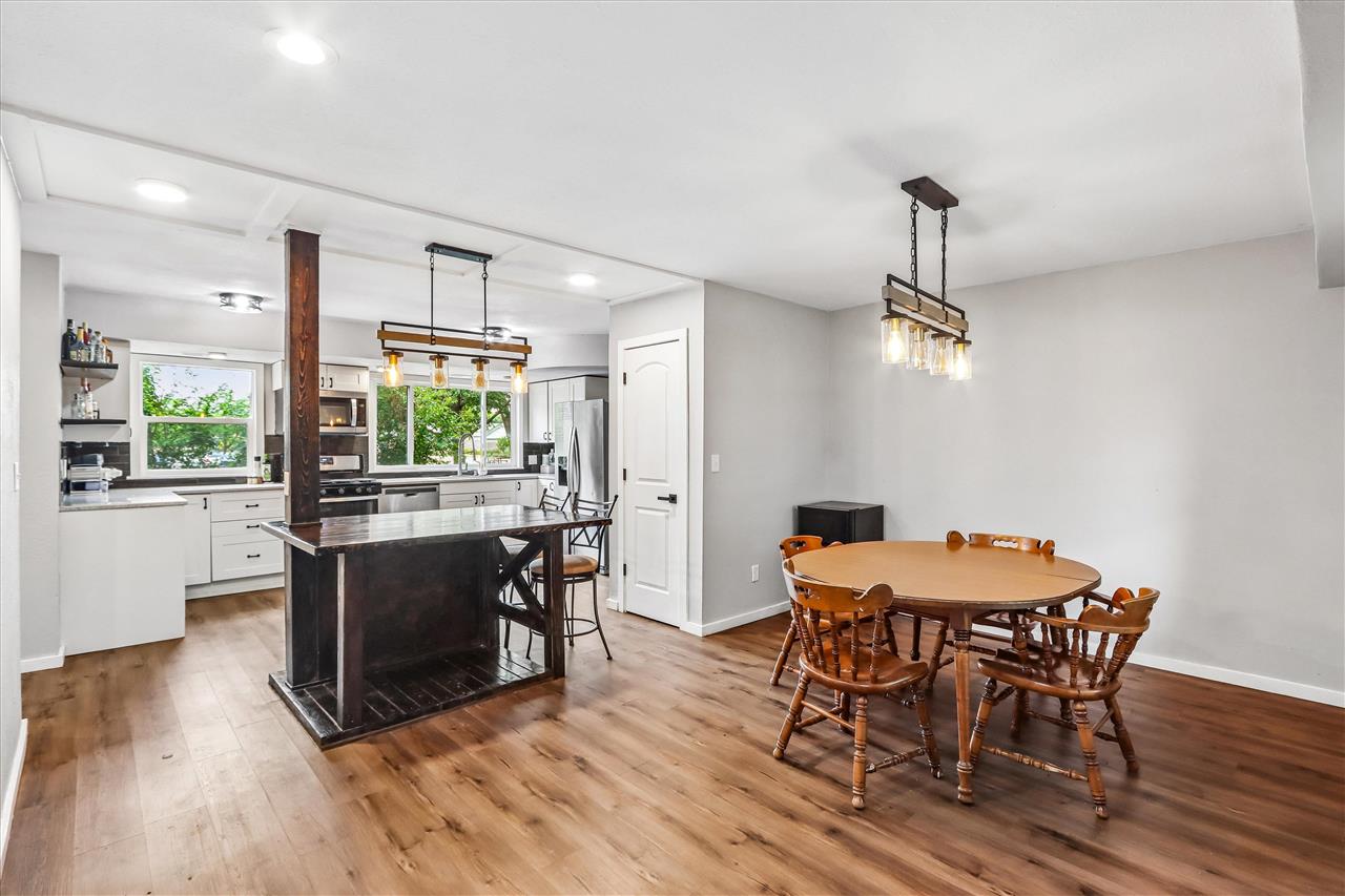 704 14th Avenue Coralville IA 52241
